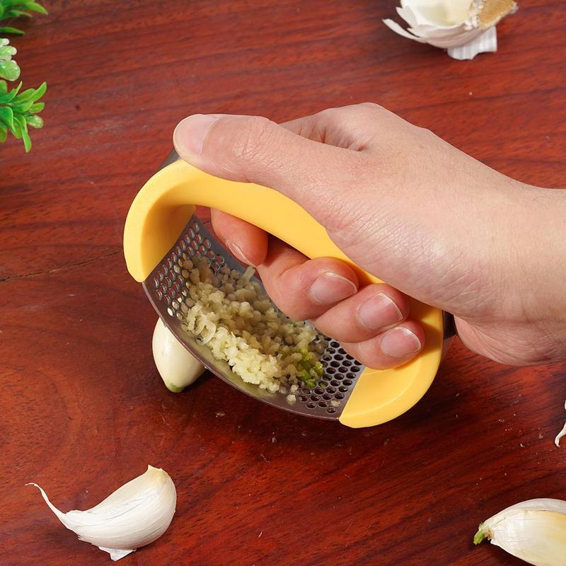 Stainless Steel Garlic Masher – Manual Curve Garlic Press